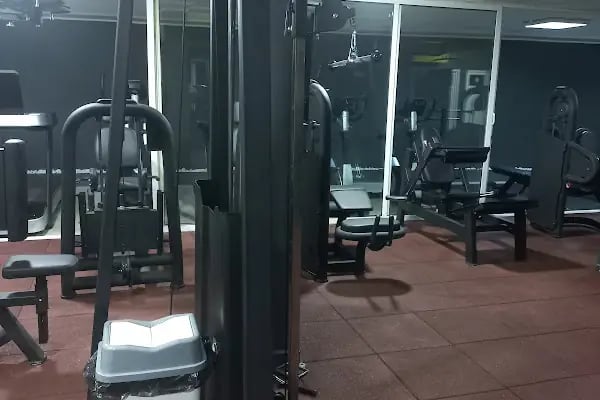 Red Line GYM - Resim 11