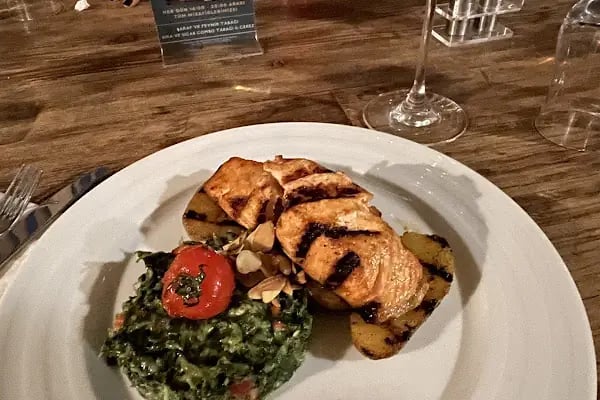 Egro | Cafe - Bistro - Restaurant - Resim 10