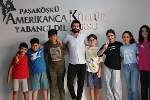 Özel Paşaköşkü Amerikanca Kültür Yabancı Dil Kursu - Resim 12