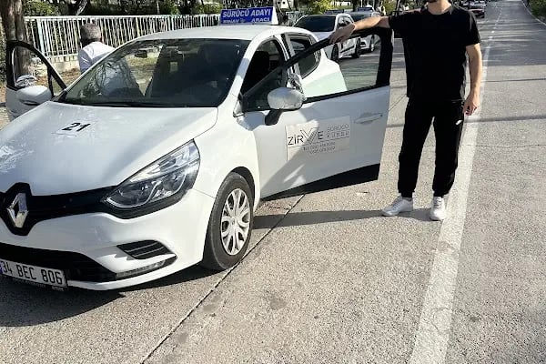 Zirve Sürücü Kursu - Resim 3