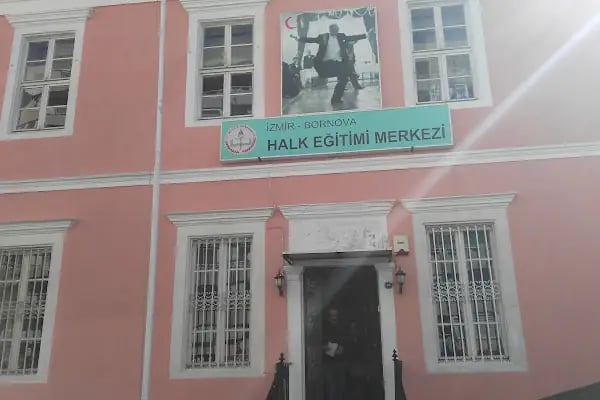 Bornova Halk Eğitim Merkezi - Resim 13