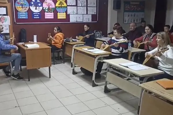Bornova Halk Eğitim Merkezi - Resim 10