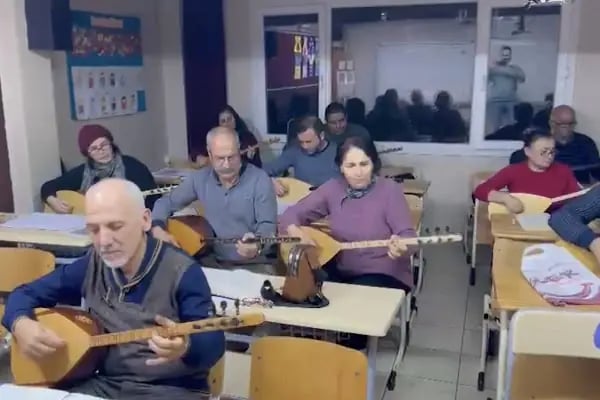 Bornova Halk Eğitim Merkezi - Resim 11
