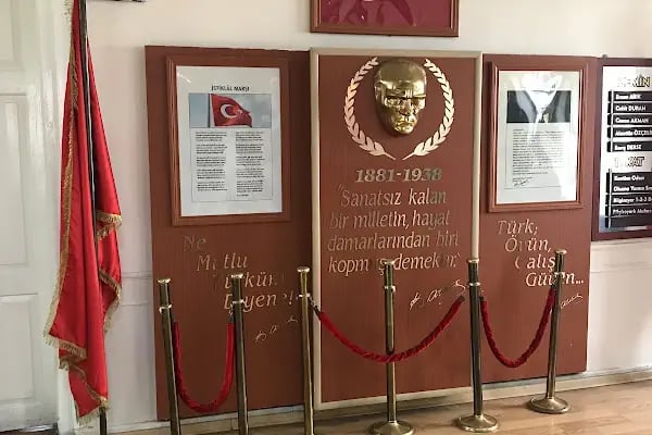 Bornova Halk Eğitim Merkezi - Resim 8