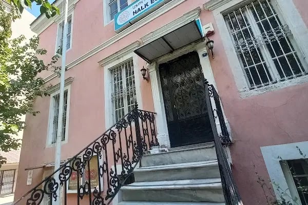 Bornova Halk Eğitim Merkezi - Resim 12