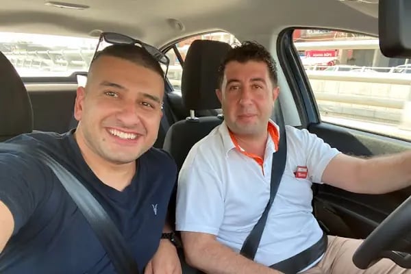 Garenta Adana Esas 01 Burda AVM Araç Kiralama - Resim 5