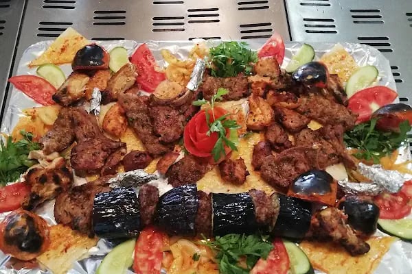 KERVAN CİGER PAÇA KEBAP salonu - Resim 3