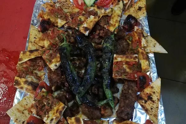 KERVAN CİGER PAÇA KEBAP salonu - Resim 14