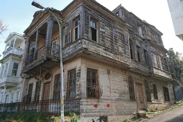 Heybeliada Cami - Resim 20