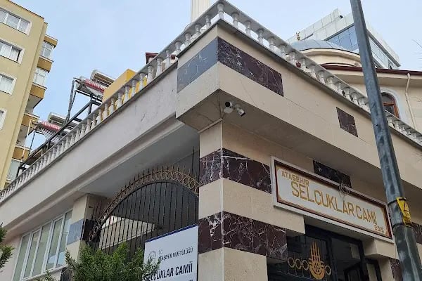 SELÇUKLAR CAMİİ - Resim 4