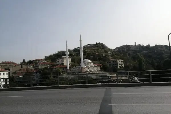 Yıldırım Beyazıt Yeni Cami - Resim 13
