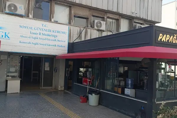 T.C. Sosyal Güvenlik Kurumu İzmir İl Müdürlüğü (Kamu Görevlileri Emekli Aylık Bürosu) - Resim 1