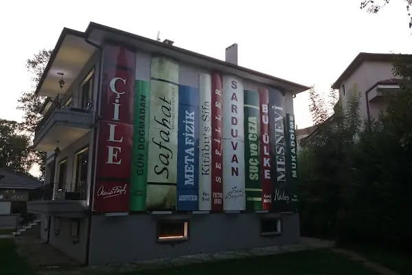 Faik Baysal Kütüphanesi - Resim 20