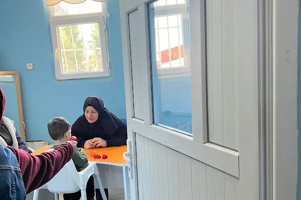 Özel Ceylanpınar İlk Umut Özel Eğitim ve Rehabilitasyon Merkezi - Resim 6