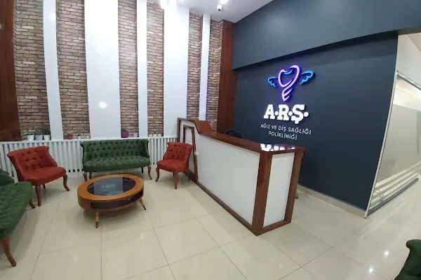 ÖZEL ALİ RIZA ŞAHİN AĞIZ VE DİŞ SAĞLIĞI POLİKLİNİĞİ - Resim 9
