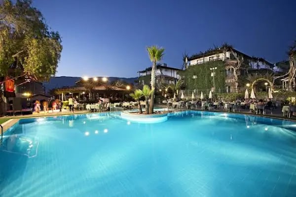 Club Hotel Titan - Resim 5
