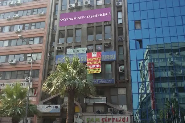 Smyrna Sonsuz Yaşam Kilisesi Derneği - Resim 6