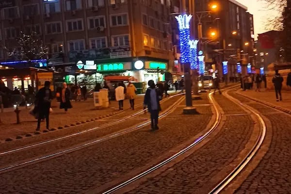 Fuar Tramvay Durağı - Resim 6