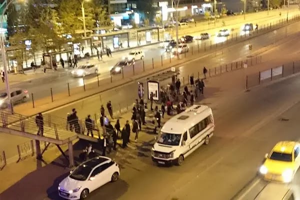 Fuar Tramvay Durağı - Resim 9