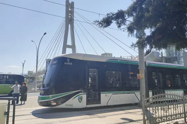 Fuar Tramvay Durağı - Resim 14