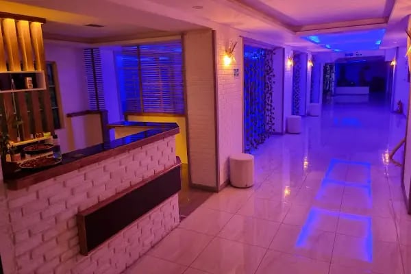 ADANA MASAJ SALONU LAURA SPA - Resim 1