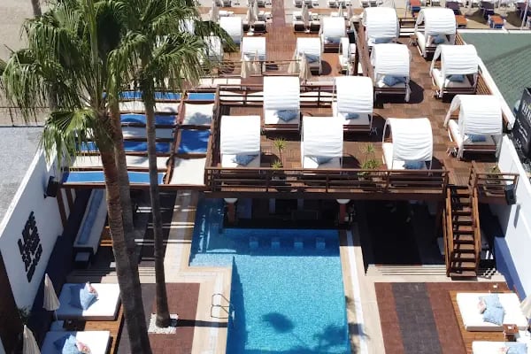 Sisters' Alanya (The Street Pub) - Resim 9