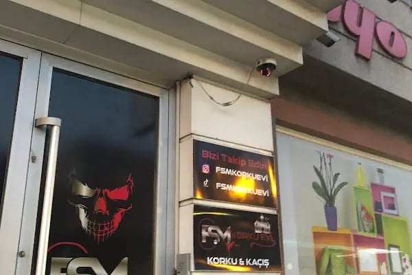 Bursa Fsm Korku Evi - 8.Yıl 850m² Survivor Parkuru! - Resim 4