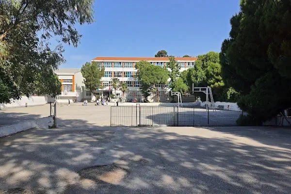 İzmir Buca Ortaokulu - Resim 15