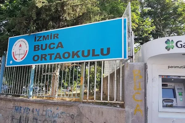 İzmir Buca Ortaokulu - Resim 5