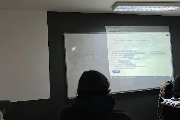 İstanbul Üniversitesi Dil Merkezi - Resim 16