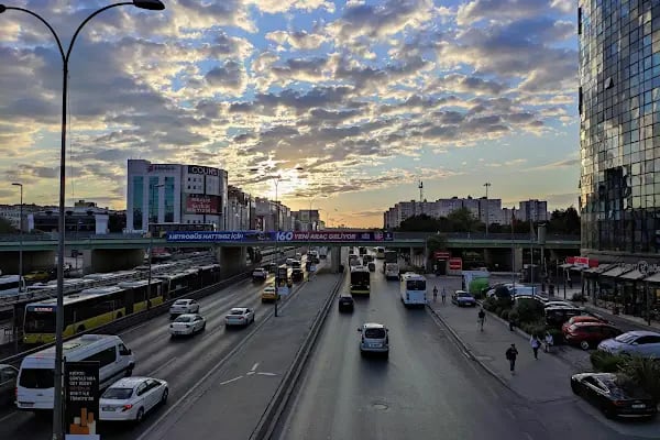 Yenibosna Metro İstasyonu - Resim 14