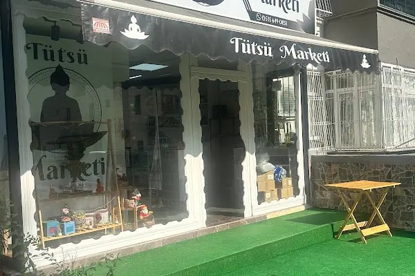 Tütsü Marketi - Resim 2