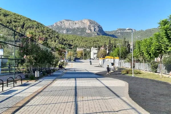 Çıplaklı parkı - Resim 10