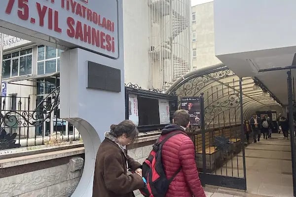 Devlet Tiyatroları 75. Yıl Sahnesi - Resim 12