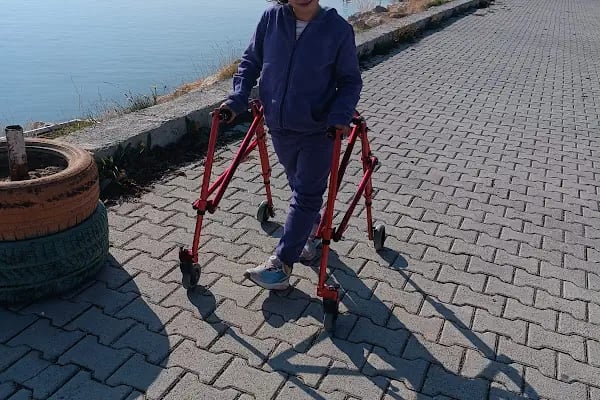 Prof. Dr. Güney YILMAZ / Ortopedi / Çocuk Ortopedi /Deformite Düzeltme / Serebral Palsi / Kalça Çıkığı / Kalça Ultrasonu /Ekstremite Uzatma Cerrahisi - Resim 2
