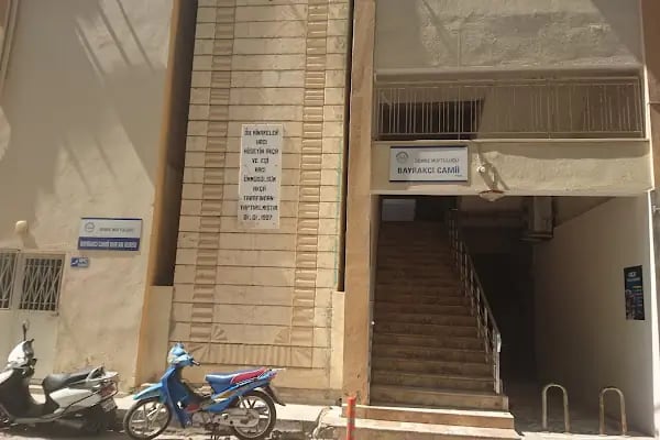 Bayrakçı Cami - Resim 12