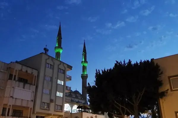 Bayrakçı Cami - Resim 20