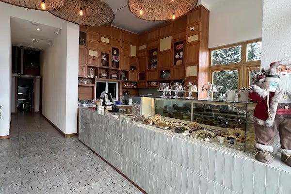 Karamıch Cafe&amp;Restaurant - Resim 4