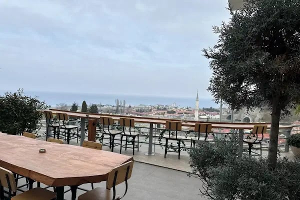Karamıch Cafe&amp;Restaurant - Resim 16