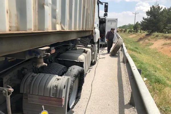 Konya Selçuklu Lastikçi ve Yol Yardım - Resim 19