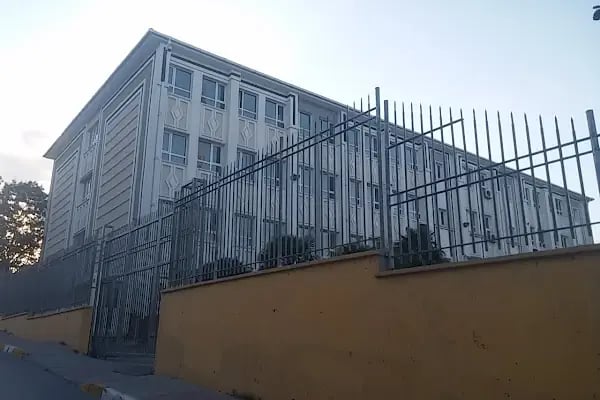 Füruzan Sadıkoğlu Ortaokulu - Resim 4