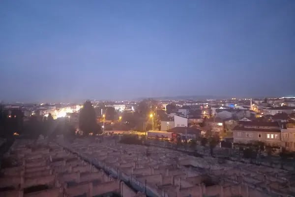 Erenler Mezarlığı - Resim 12