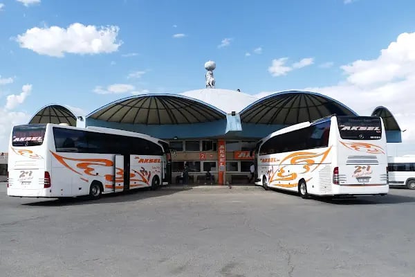 Akşehir Otogarı - Resim 4