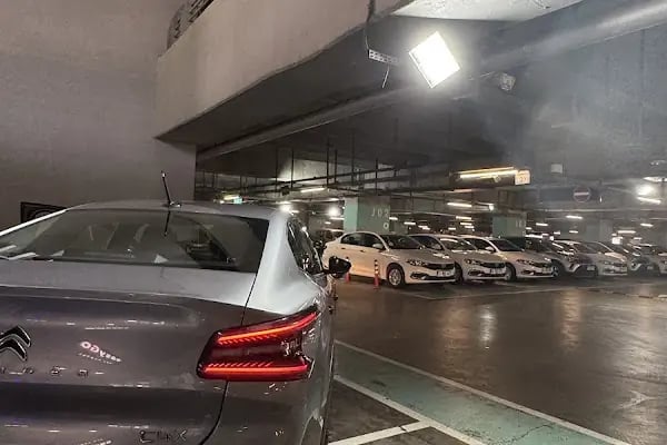 EasyGO Car Rental - Resim 18