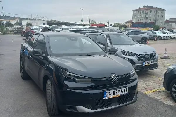 EasyGO Car Rental - Resim 8