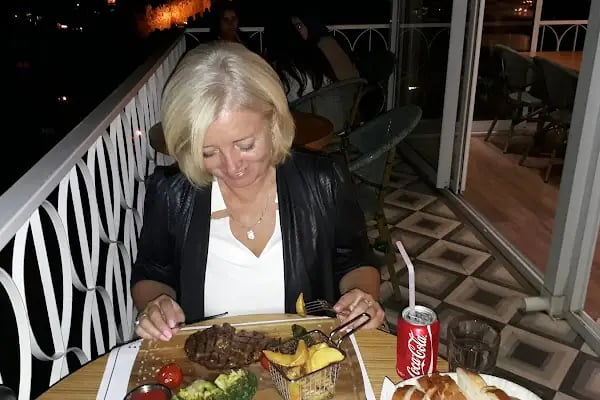 Cafe Zeytin Dalı - Resim 19