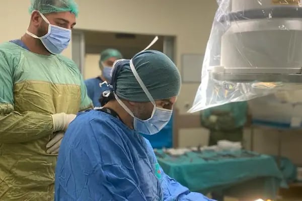 Bursa Ortopedi Doktoru Doç.Dr.Erkam Kömürcü, Ortopedi ve Travmatoloji Kliniği - Resim 15