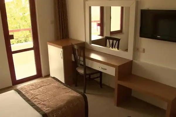 Diamore Hotel - Resim 6