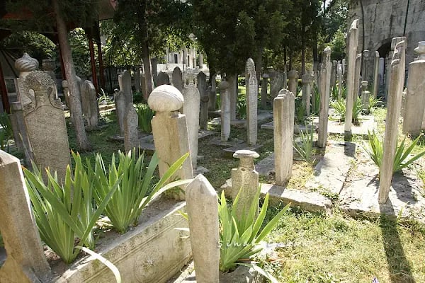 Hekimoğlu Ali Paşa Türbesi - Resim 3