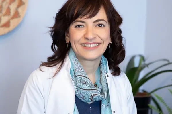 Op. Dr. Aybala Akıl - Resim 9